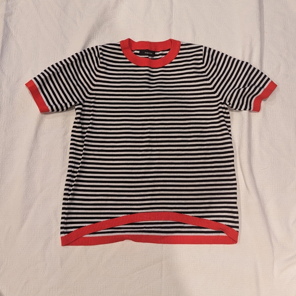 Dokotoo women's short sleeve black striped top, size small